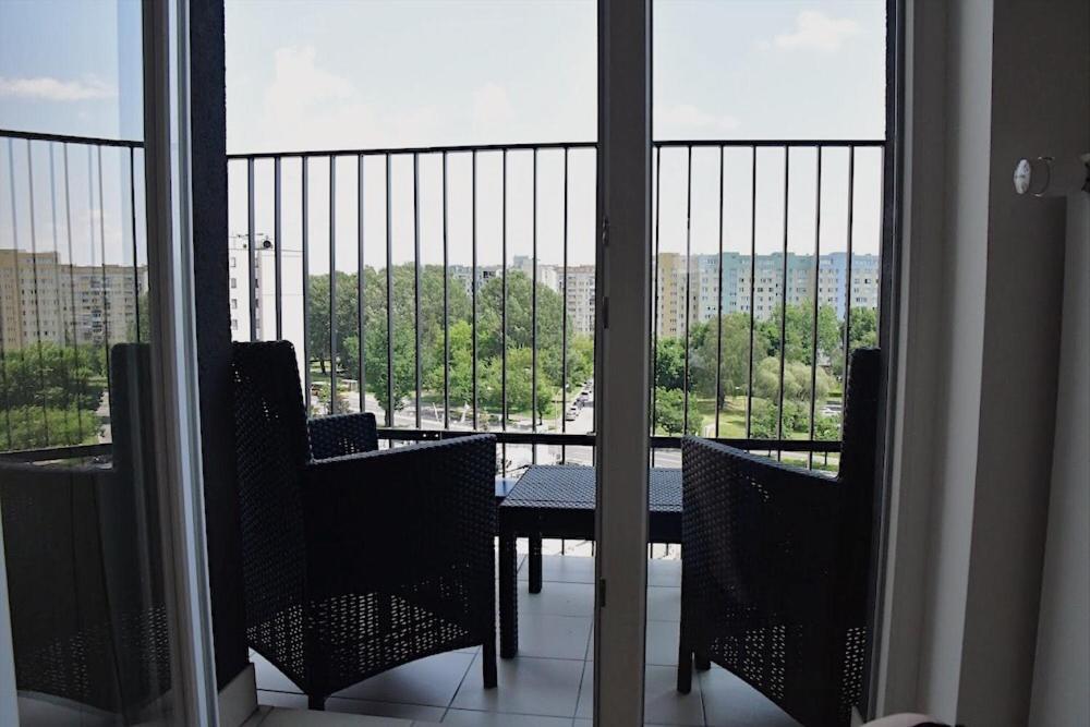 شقة وارسو  في Apartament Lekka المظهر الخارجي الصورة